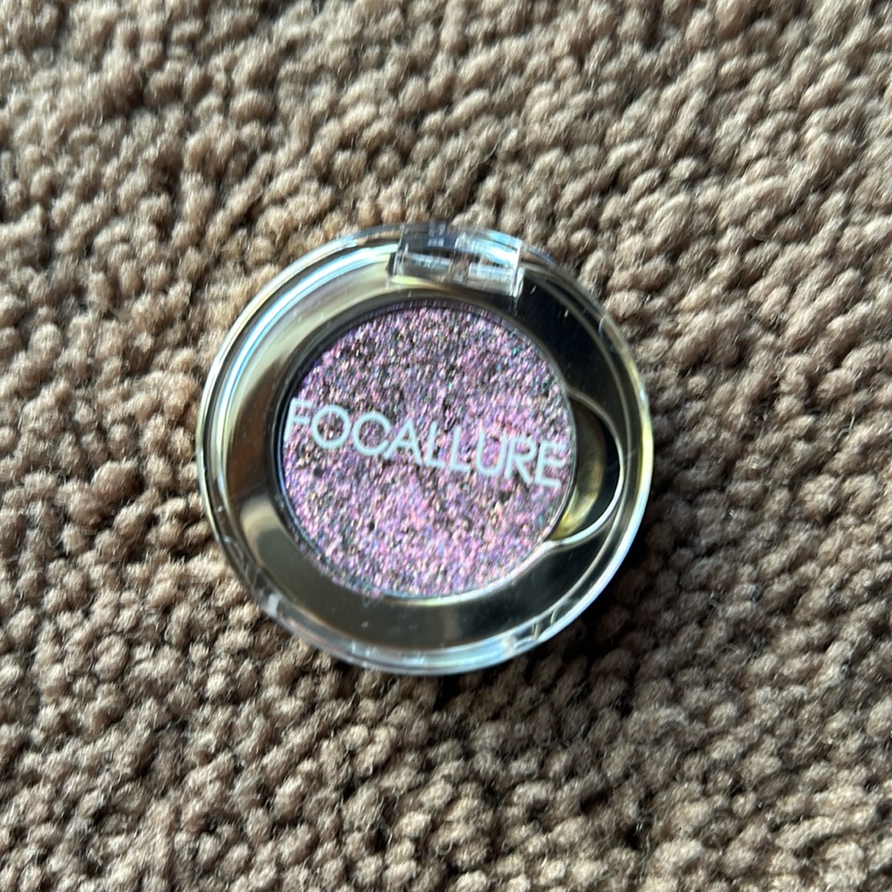 Focallure eye shadow